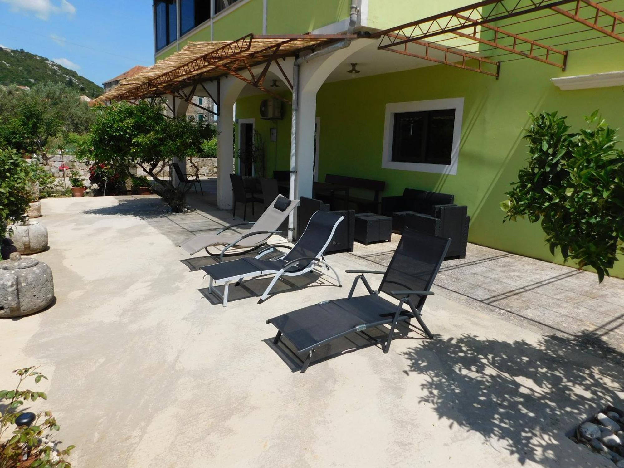 Apartments Leo Janjina Luaran gambar