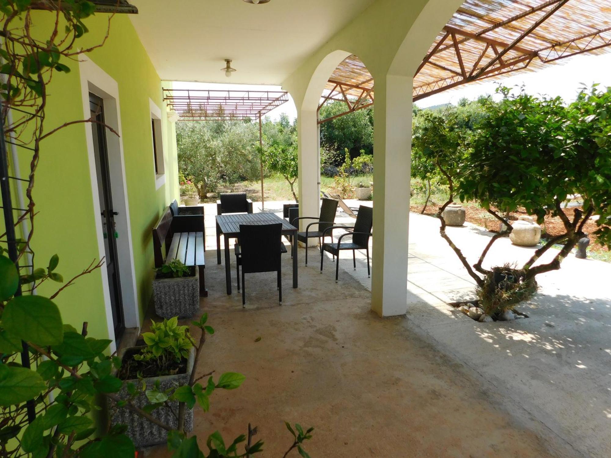 Apartments Leo Janjina Luaran gambar